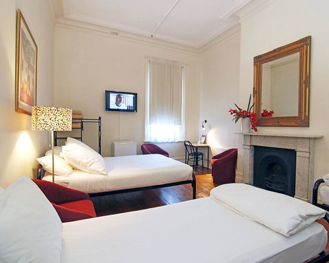 Hotel Claremont Guest House - Tweed Heads Accommodation 10