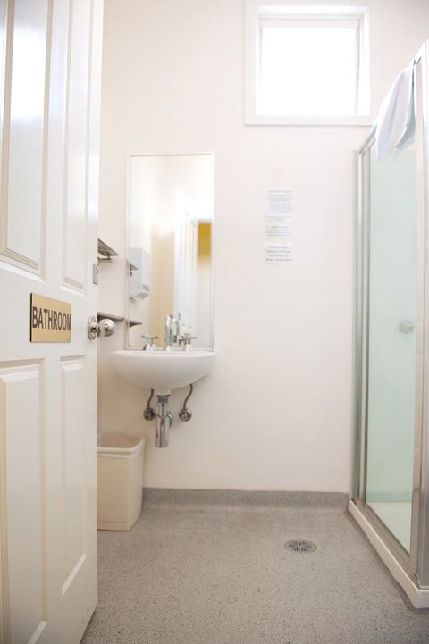 Hotel Claremont Guest House - Tweed Heads Accommodation 3