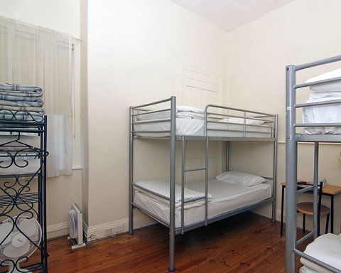 Hotel Claremont Guest House - Tweed Heads Accommodation 26