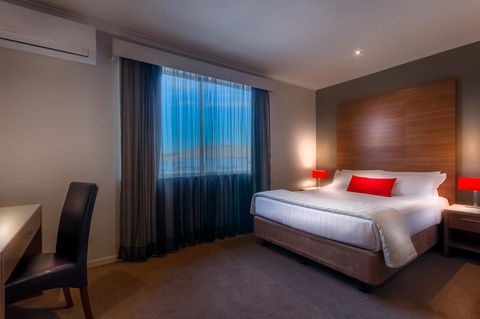 Crest On Barkly Hotel - Tweed Heads Accommodation 26