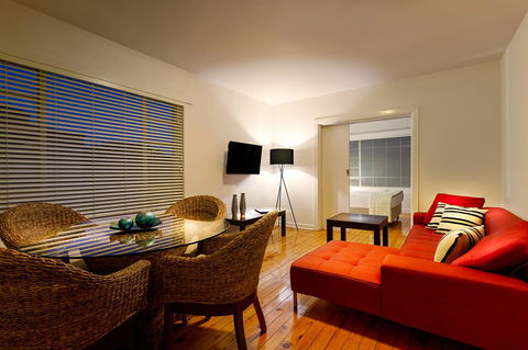 Crest On Barkly Hotel - Tweed Heads Accommodation 16