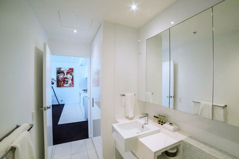 The Sebel Melbourne Docklands Hotel - Tweed Heads Accommodation 4