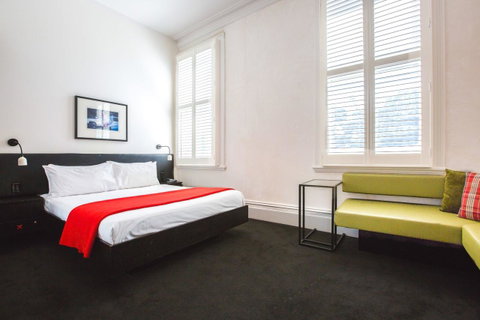 Middle Park Hotel - Tweed Heads Accommodation 0