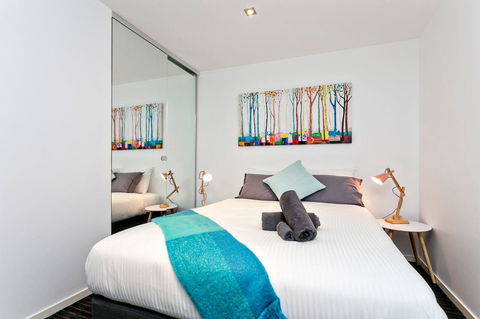 Complete Host Halo Apartments - Tweed Heads Accommodation 30