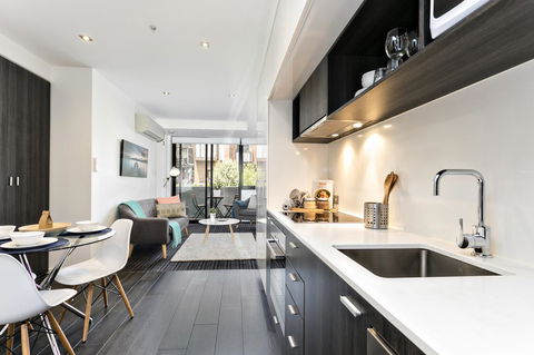 Complete Host Halo Apartments - Tweed Heads Accommodation 43