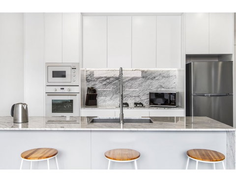 Boutique Apartment In Quiet, Sought-after Suburb - Tweed Heads Accommodation 7