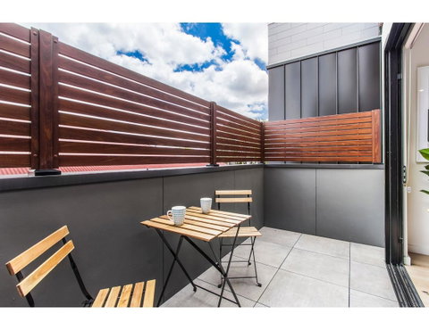 Boutique Apartment In Quiet, Sought-after Suburb - Tweed Heads Accommodation 2