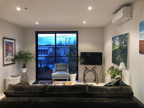 Vibe-Modern 2 Bed Apartment - Tweed Heads Accommodation 7