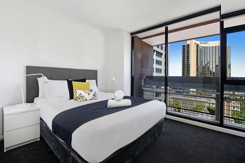 ULTIQA Little Collins (located At The Hero Apartment Building) - Tweed Heads Accommodation 1