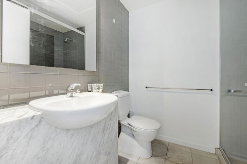 ULTIQA Little Collins (located At The Hero Apartment Building) - Tweed Heads Accommodation 20