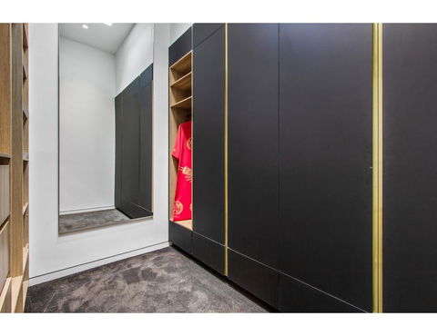 Ultimate Luxury Penthouse From The Block - Tweed Heads Accommodation 13
