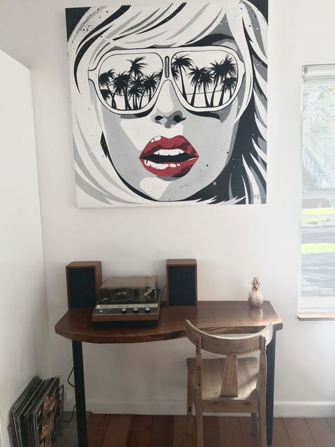 Beach Front Beauty - Tweed Heads Accommodation 15