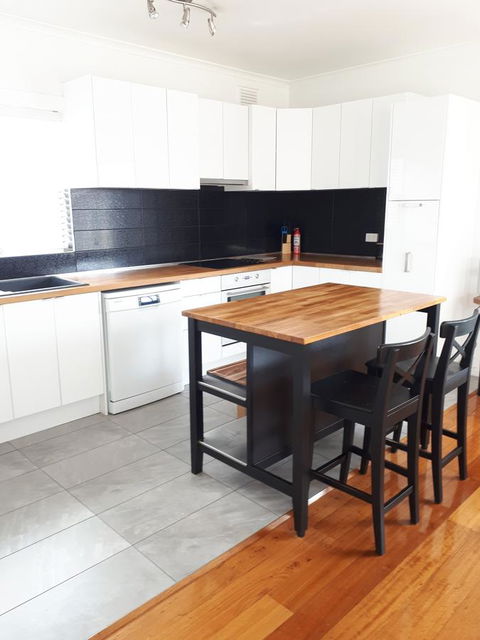 Beach Front Beauty - Tweed Heads Accommodation 8
