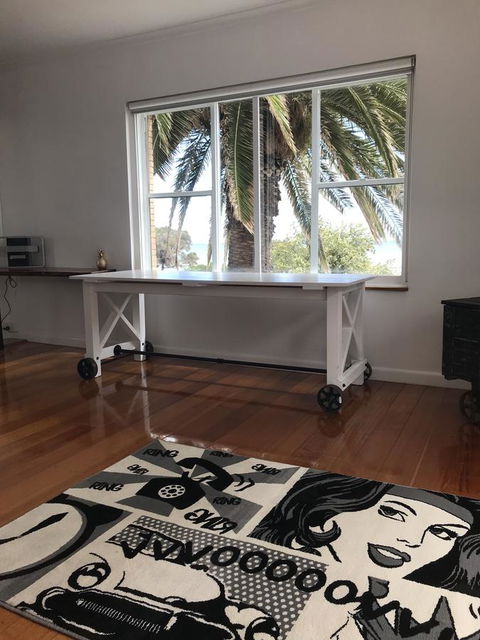 Beach Front Beauty - Tweed Heads Accommodation 5