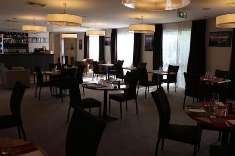 Bairnsdale International - Tweed Heads Accommodation 16