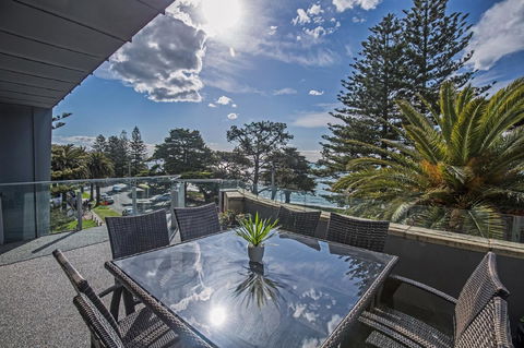 C-Scape Esplanade Cowes - Tweed Heads Accommodation 1