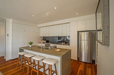 C-Scape Esplanade Cowes - Tweed Heads Accommodation 9