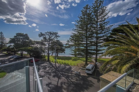 C-Scape Esplanade Cowes - Tweed Heads Accommodation 6