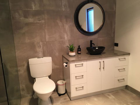 Apostle Hideaway - Central Port Campbell - Tweed Heads Accommodation 10