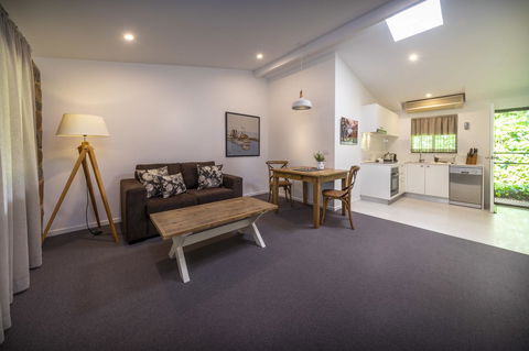Bright Mystic Valley - Tweed Heads Accommodation 6