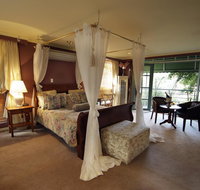 The Castle - Villa by the Sea - Tweed Heads Accommodation
