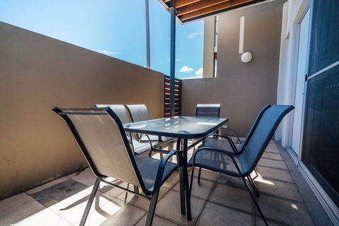The Cove @ New Port-Pool - Spa - Sauna - Gym & More - Tweed Heads Accommodation 3