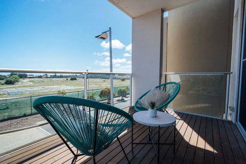 The Cove @ New Port-Pool - Spa - Sauna - Gym & More - Tweed Heads Accommodation 1