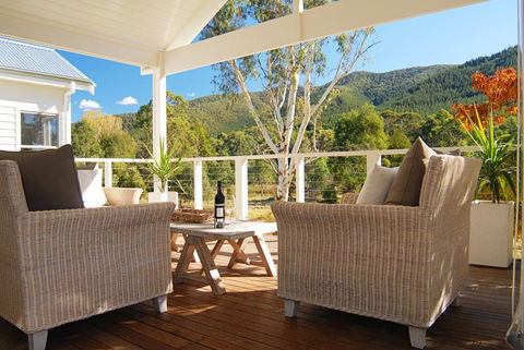 The Dacha - Tweed Heads Accommodation 3