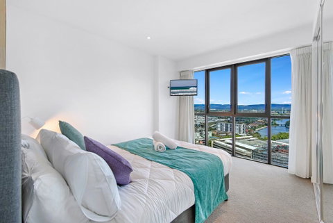 The Eureka Gold Coast Residence On Broadbeach - Tweed Heads Accommodation 1