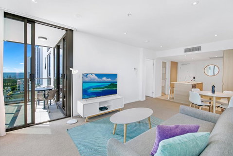 The Eureka Gold Coast Residence On Broadbeach - Tweed Heads Accommodation 3