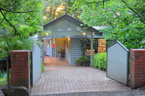 The Gallery B&B Olinda - Tweed Heads Accommodation 2