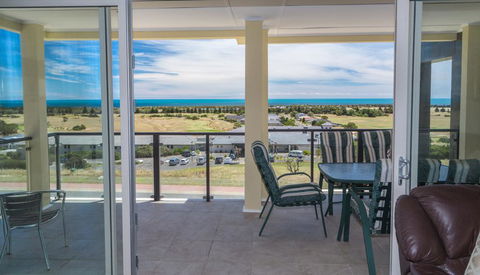 The Haven - 6A Turnberry Drive - Tweed Heads Accommodation 1