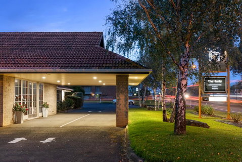 The Henty - Tweed Heads Accommodation 1