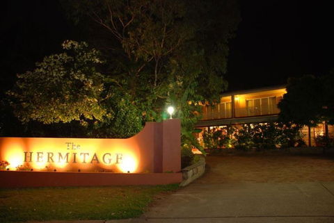 The Hermitage Motel - Campbelltown - Tweed Heads Accommodation 3