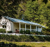 The Kangaroo Valley Cottage - Tweed Heads Accommodation