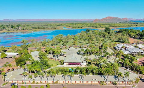 The Kimberley Grande Hotel - Tweed Heads Accommodation 0