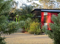 The Lovely Cottages Retreat - Guests only