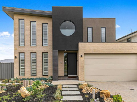 The Mansion - Tweed Heads Accommodation 0