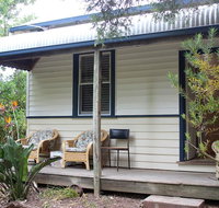 The Old Cottage  Cowes - Tweed Heads Accommodation