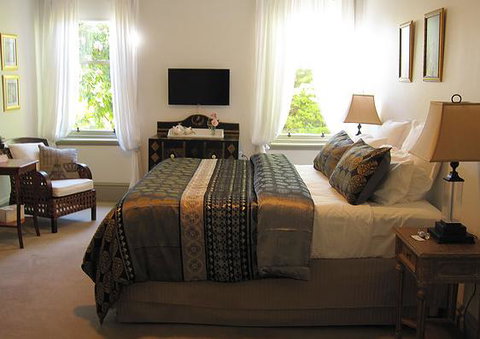 The Old Nunnery B & B Moss Vale - Tweed Heads Accommodation 2