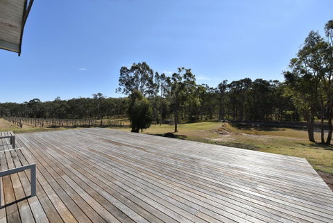The Parson's Vineyard Retreat - Get Amongst The Vineyards In A Historic Home - Tweed Heads Accommodation 1