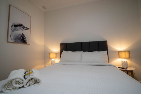 The Platypus Accommodation & Cafe - Tweed Heads Accommodation 2