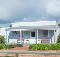 The Rested Guest 3 Bedroom Cottage West Wyalong - Tweed Heads Accommodation