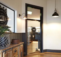 The Royal Hotel Drouin - Tweed Heads Accommodation