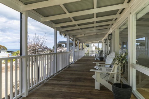 The Summer House Retreat Torquay - Tweed Heads Accommodation 1