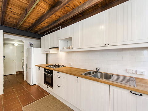 The Tannery - 2 Bedroom Converted Warehouse - Tweed Heads Accommodation 3