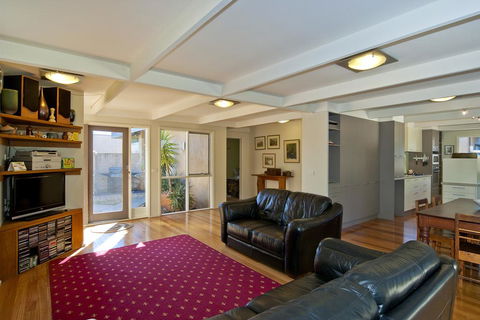 The Terrace Grove - Tweed Heads Accommodation 3