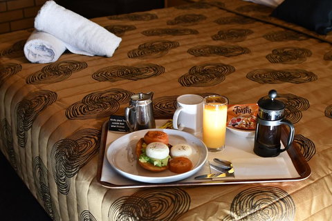 The Town House Motor Inn - Tweed Heads Accommodation 2