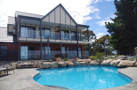 The View On Grossmans - Tweed Heads Accommodation 2