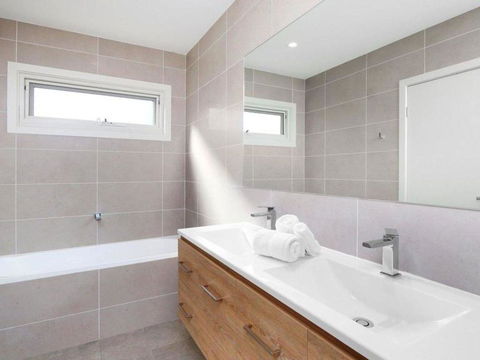 The Wharf House - Budgewoi - Tweed Heads Accommodation 3